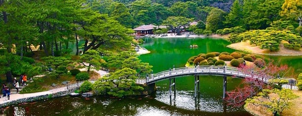 Ritsurin Garden is one of Japanese Places to Visit.
