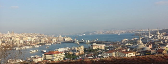 Mimar Sinan Teras Cafe is one of İstanbul Cafe/Bar.