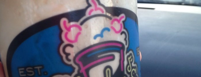 Shake's Frozen Custard is one of Junさんの保存済みスポット.