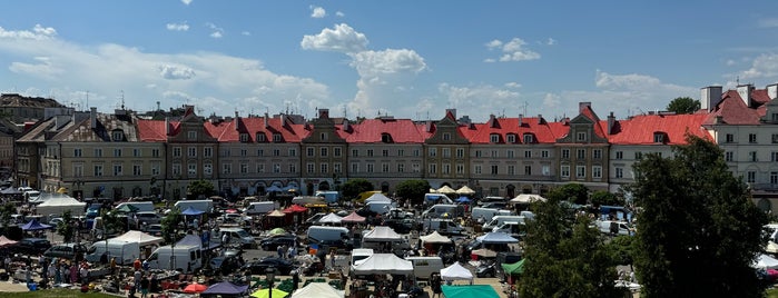 Plac Zamkowy is one of Lublin.