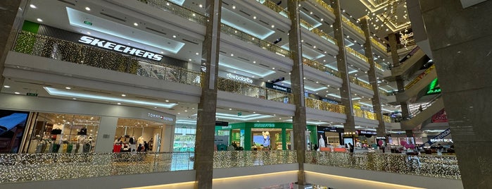Vincom Mega Mall Thao Dien is one of ランチ.