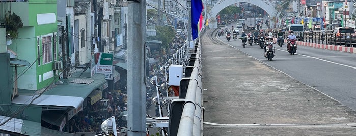 Cầu Cái Răng is one of Viatnam.