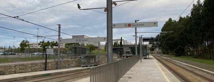Metro Verdes [B,E] is one of Metro - Subway in Portugal.