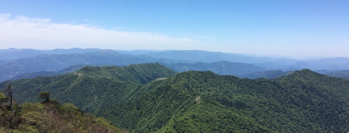 筒上山 is one of 四国の山.