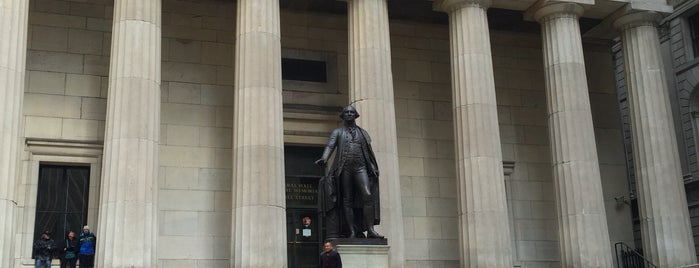 New York Stock Exchange is one of Şakir 님이 좋아한 장소.