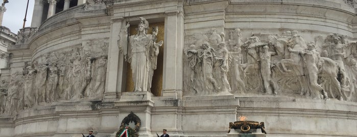 Altare della Patria is one of Şakir 님이 좋아한 장소.