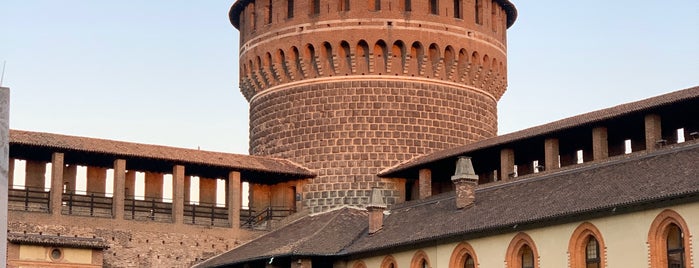 Castello Sforzesco is one of Tempat yang Disukai Şakir.
