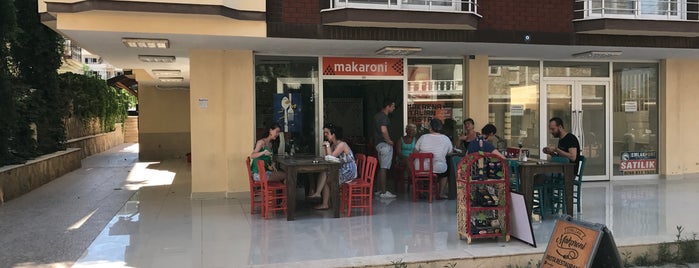 Makaroni is one of Lieux qui ont plu à Şakir.