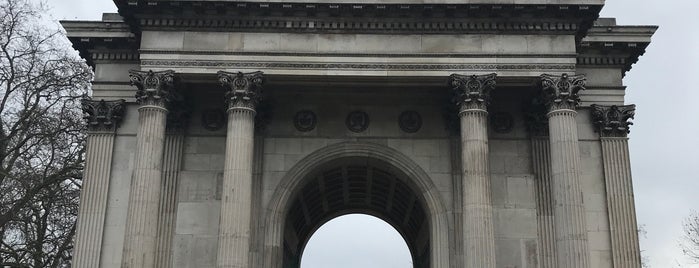 Wellington Arch is one of Şakirさんのお気に入りスポット.