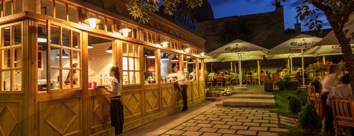 LIVADA - Restaurant & Music Lounge is one of Matei : понравившиеся места.