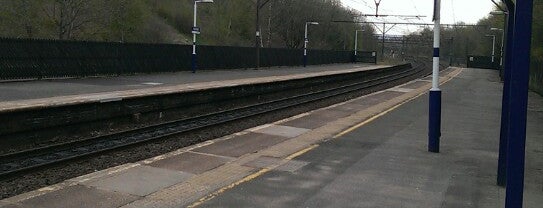 Fairfield Railway Station (FRF) is one of UK Train Stations.
