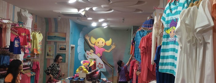 Surfer Girl is one of shops.