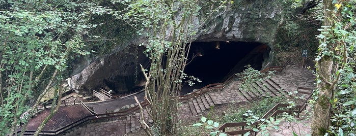 Cuevas de Zugarramurdi is one of Verano 2017.