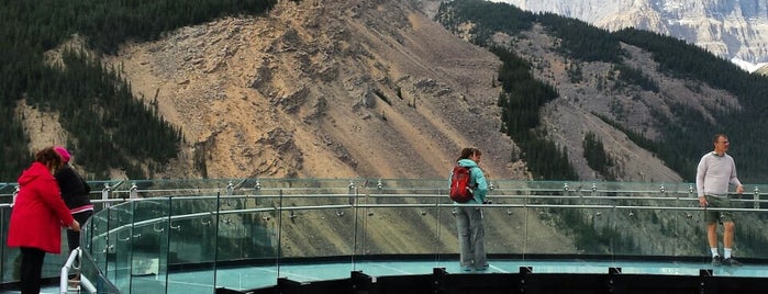 Glacier Skywalk is one of Driving around 48 states in United States.