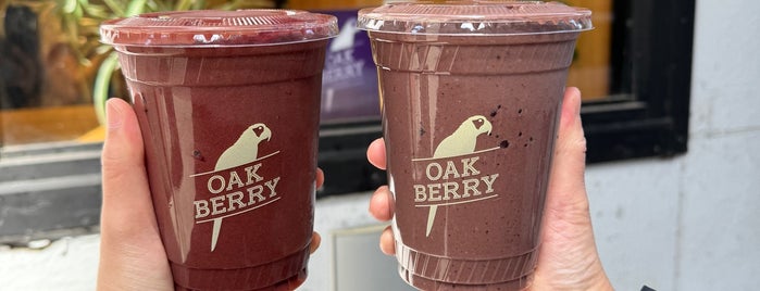 Oakberry Acai Bowls & Smoothies is one of Manhattan Dessert Spots.