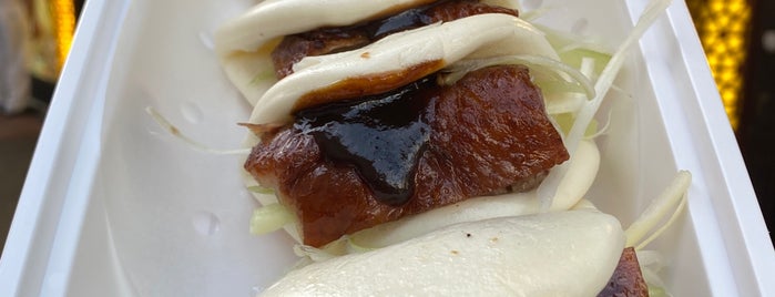 Peking Duck Sandwich Stall is one of USA NYC QNS East.