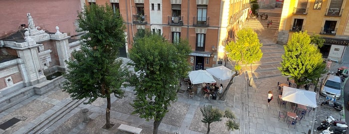 Plaza de la Cruz Verde is one of Madrid - Honeymoon.