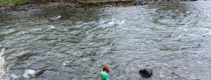 Boiling River is one of Yellowstone Vacation.