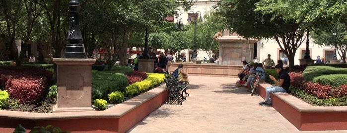 Plaza de Armas is one of Sergioさんのお気に入りスポット.