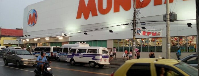 Supermercados Mundial is one of Lugares favoritos de Karol.