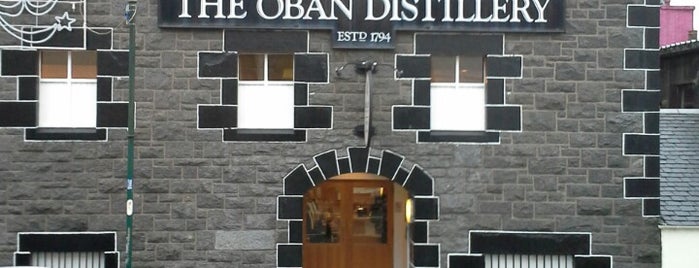 Oban Distillery & Visitors Centre is one of Lugares favoritos de Petri.