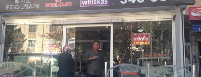 Acıbadem Pet Shop is one of Sinem'in Kaydettiği Mekanlar.
