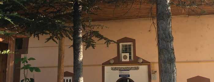 Lengerlioğlu Camii is one of Şehir Dışı Camileri.