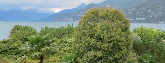 Punta Spartivento is one of Lake Como.