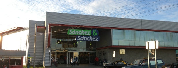 Sánchez & Sánchez is one of Rodrigo’s Liked Places.