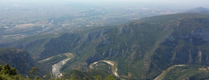 Τοξοτες is one of สถานที่ที่ Niyazi ถูกใจ.