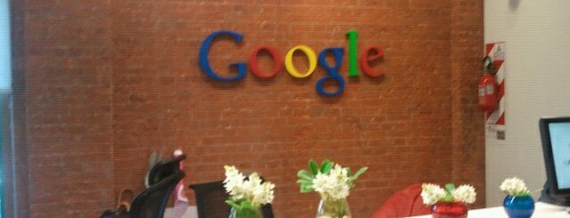Google Argentina is one of Tempat yang Disukai Silvina.