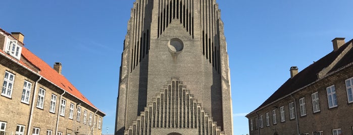 Grundtvigs Kirke is one of Architecture.