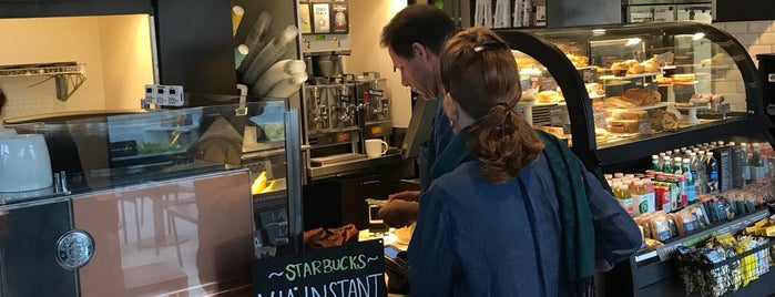 Starbucks is one of Must-visit Food in Long Beach.