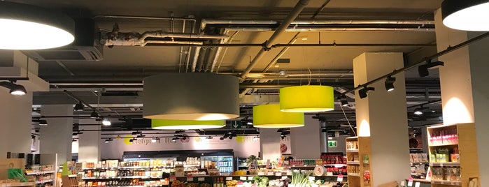 denn's Biomarkt is one of Abroad: Germany 🍻.