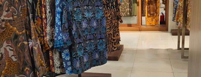 Batik Keris is one of Jabodetabek Shopping.