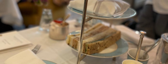 Town House Restaurant is one of London afternoon tea.