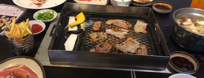 Grillery Yakiniku and Sushi Bar is one of Foodtraveler_theworld’s Liked Places.