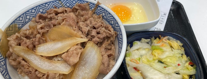 吉野家 is one of 飲食店・レストラン.