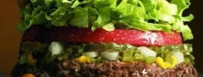 Fatburger is one of Orte, die Mehdi gefallen.