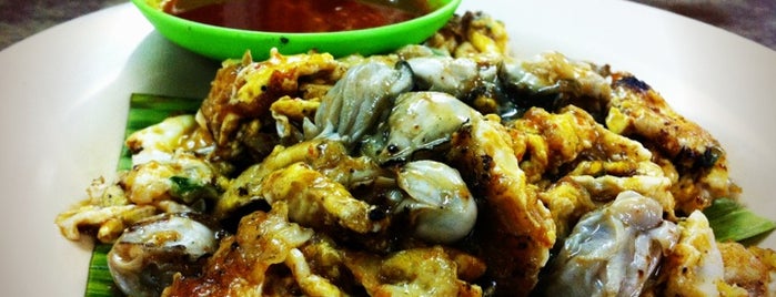 Bee Hooi Restaurant (美園餐室) is one of Eats: Penang.