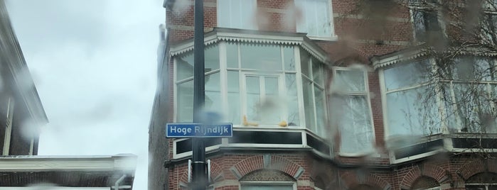 Dijkje Poolcentrum 't is one of Leiden.