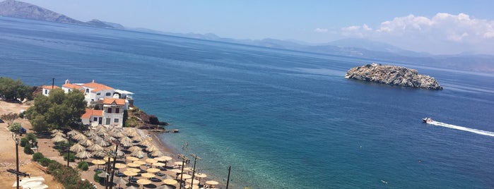 Vlychos Beach is one of Ύδρα.