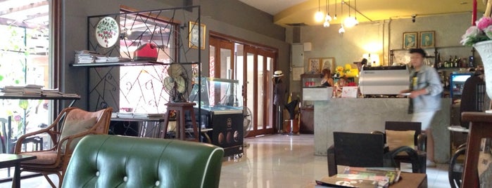 Comfy Cafe' is one of Bakery & Coffee in Korat.
