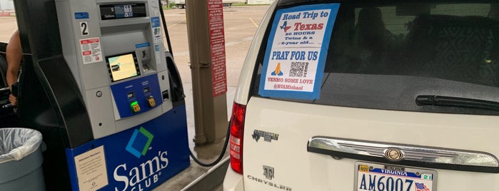 Sam's Club is one of Beaumont.