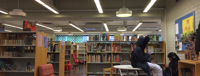 Länsimäen kirjasto is one of HelMet-kirjaston palvelupisteet.