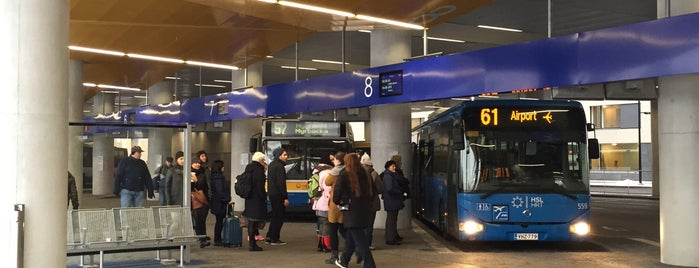 HSL Tikkurilan linja-autoasema is one of SU-dösärit2.