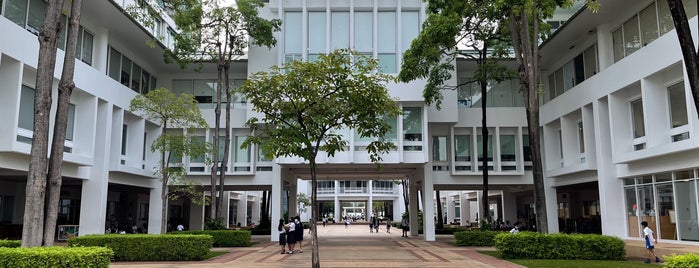 Shrewsbury International School is one of Bangkok.