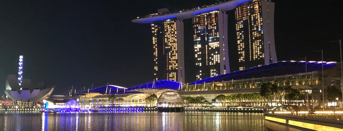 Super Loco Custom House is one of Singapore.