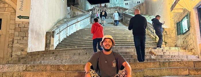 Jesuit Stairs is one of Zdravo, Dubrovnik!.