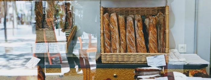 Le Boulanger de la Croix Rousse is one of Lieux qui ont plu à Pierre.